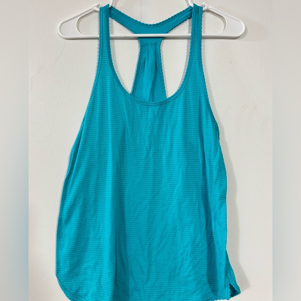 Bundle Lululemon Racerback Tank tops - Picture 2 of 4